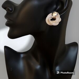 VTG CHARTER CLUB Silvertone Mesh Rope Knot Post Earrings